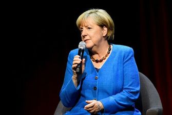 Меркель выступила в защиту Минских соглашений