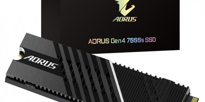 GIGABYTE AORUS Gen4 7000s SSD із послідовною швидкістю запису до 7000 МБ/с