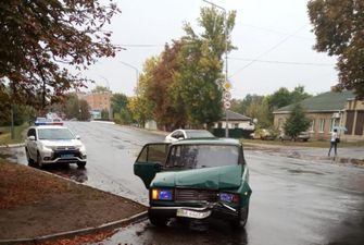 ЧП в Кропивницком районе: участник ДТП бросил авто, в котором находилось двое детей