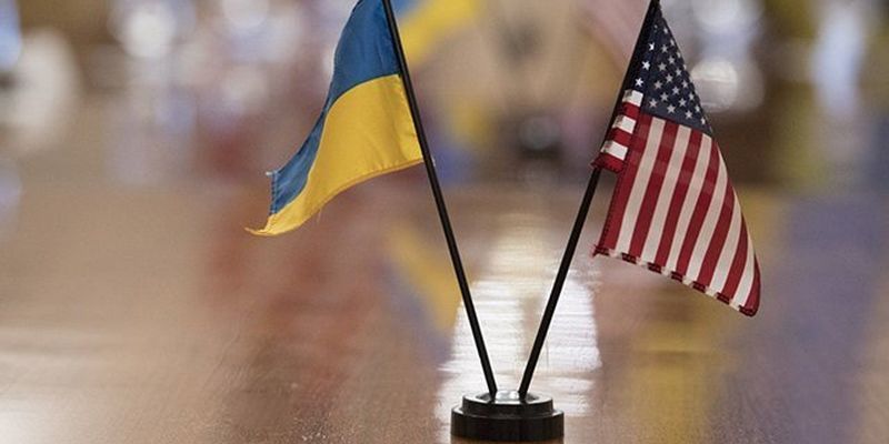 В США выпустили инвестмонеты номиналом 1 доллар с украинской символикой