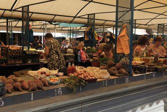 В Мелитополе на рынке умерла женщина