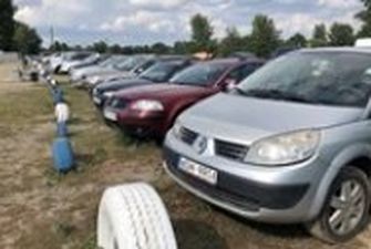 В Украине почти втрое вырос импорт автомобилей