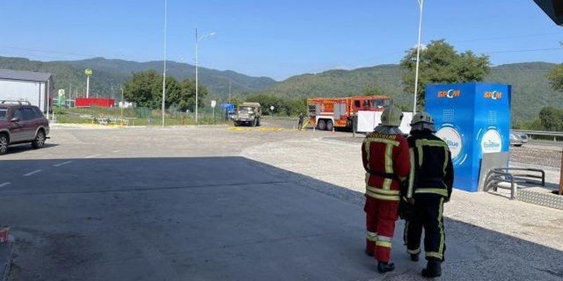 Взрыв на АЗС в Закарпатской области: два человека травмировались