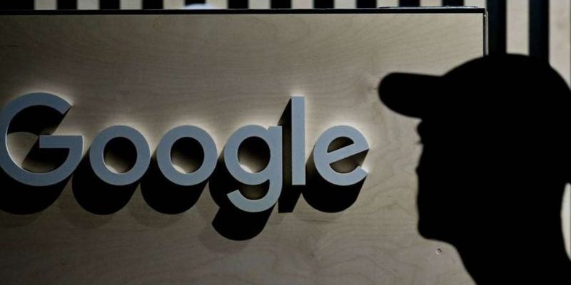 Китайский инженер год грабил компанию Google