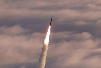 США успешно испытали новую баллистическую ракету средней дальности