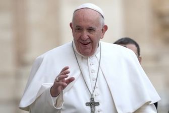 Папа Римский пояснил, почему не едет в Киев и узнал о военных планах Путина