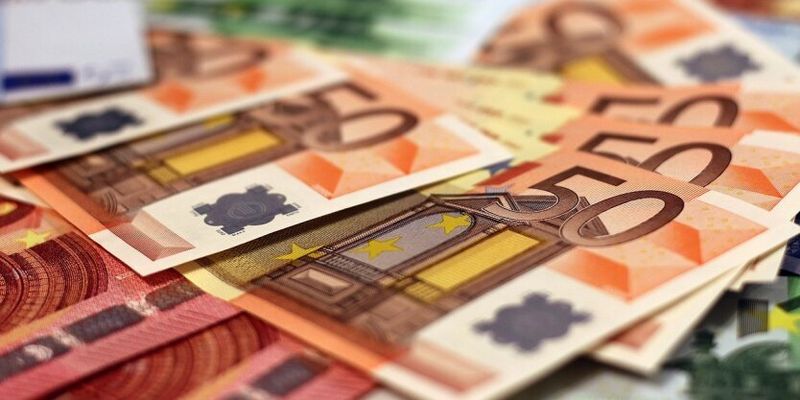 Курс евро в Украине: экономист рассказал, ожидается ли дальнейший рост валюты