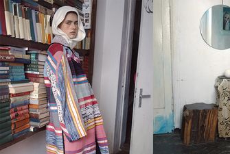 Домашний интерьер: Litkovskaya сняли лукбук в доме семьи художников Маркманов