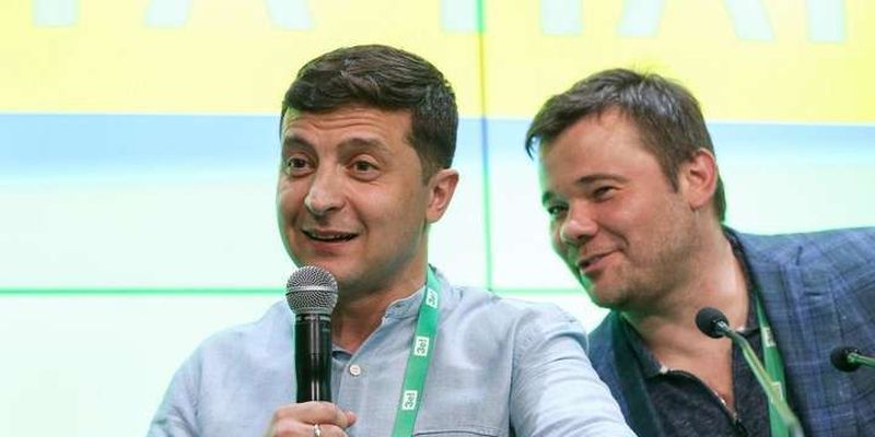 Андрій Богдан успішно виконує роль першої леді України