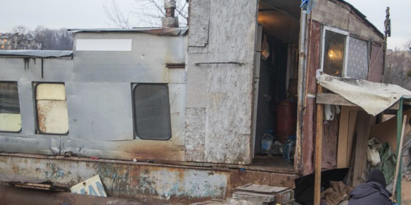 В Киеве в строительном вагончике насмерть забили 60-летнего мужчину