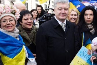 Порошенко в Мюнхене встретился с участниками акции в поддержку Украины: люди дали отпор "пятой колонне" Кремля. Фото