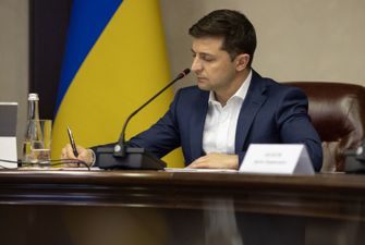 Зеленський призначив послів України у п'яти країнах