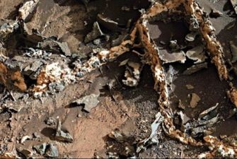 Археолог заявил об обнаружении руин на Марсе