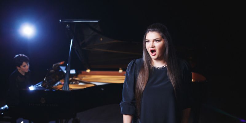 Оперная певица из Херсона исполнила в Лондонской королевской опере Гимн Украины