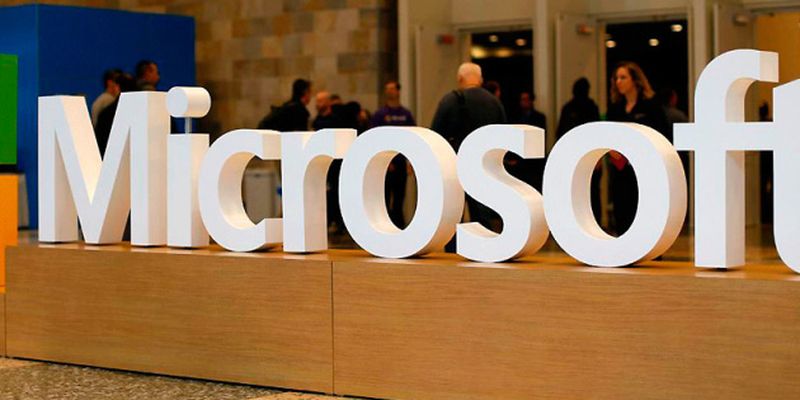 Microsoft предоставит Украине технологическую помощь на $100 миллионов