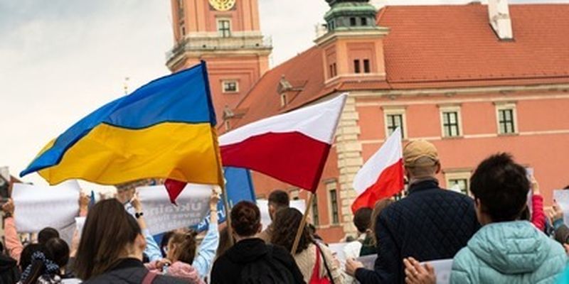 Украинцам в Польше готовят неприятные изменения: чего ждать с 1 июля