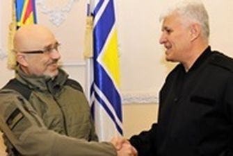 Министр обороны Болгарии прибыл в Украину