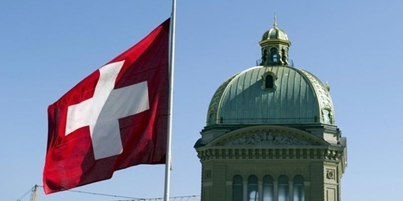 Швейцария ввела новые санкции против России и Беларуси