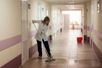 В Україні хочуть кожну лікарняну палату обладнати туалетом та душовою