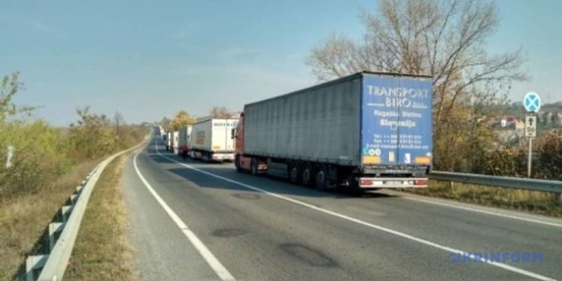 Комитет Европарламента одобрил соглашения об автоперевозках с Украиной и Молдовой