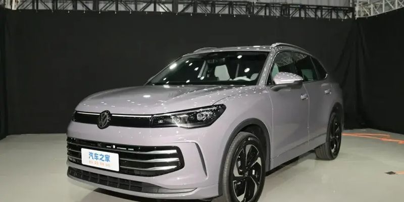 Еще одна премьера Пекинского автосалона — новый Volkswagen Tiguan L