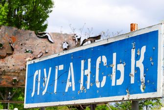 Россияне превратили поселок на Донбассе в сплошное пожарище: как выглядит "русский мир"
