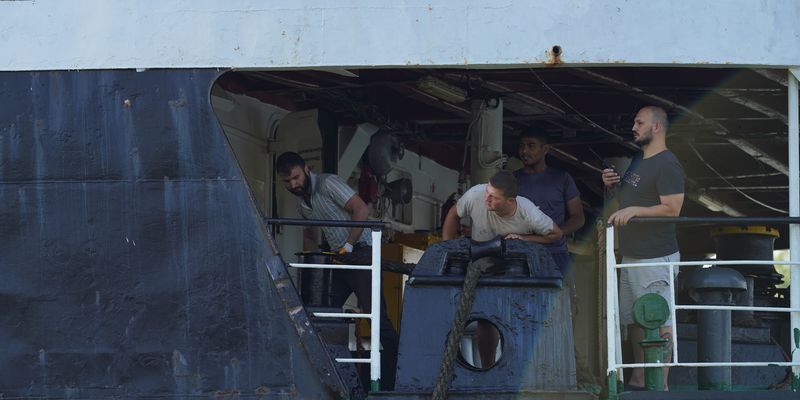 Моряков будут выпускать из Украины, но при одном условии, – Шмыгаль