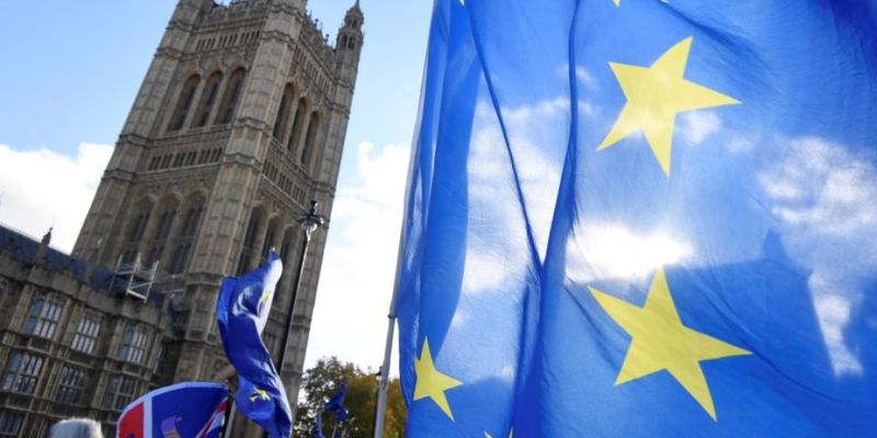 После выхода Великобритании из ЕС Брюссель предложит Лондону новую схему взаимоотношений - эксперт