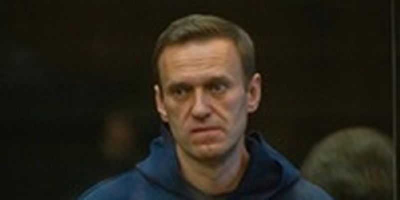 Прокурор требует приговорить Навального к 20 годам колонии
