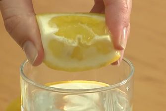 Знижує вагу, підтримує норму вітаміну С і не тільки — чудодійні властивості води з лимоном