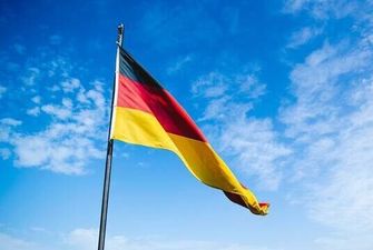 Германия хочет в пять раз увеличить военную помощь Украине — Spiegel
