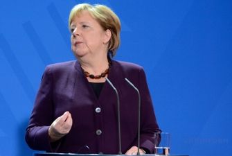 Меркель зовет в Германию квалифицированных работников из-за пределов ЕС