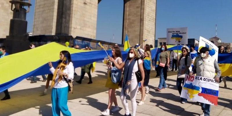 Нет оккупации: в Мексике прошел митинг в поддержку Украины, фото и видео