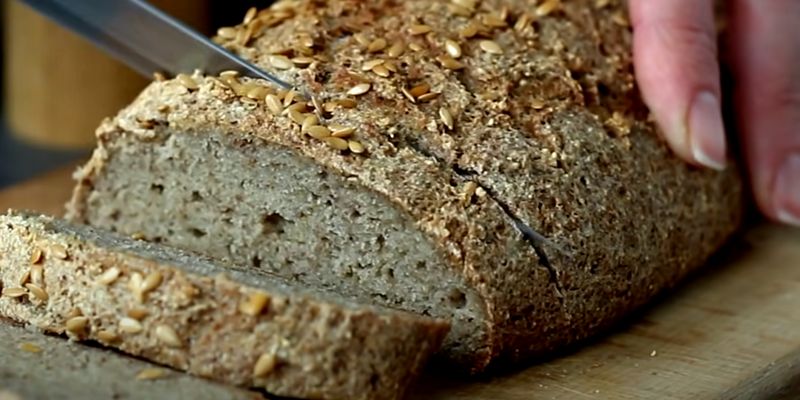 Полезный и вкусный рецепт хлеба всего из двух ингредиентов