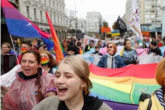 "ЛГБТ+ военные нуждаются в равенстве": в ВР подали законопроект об однополых партнерствах