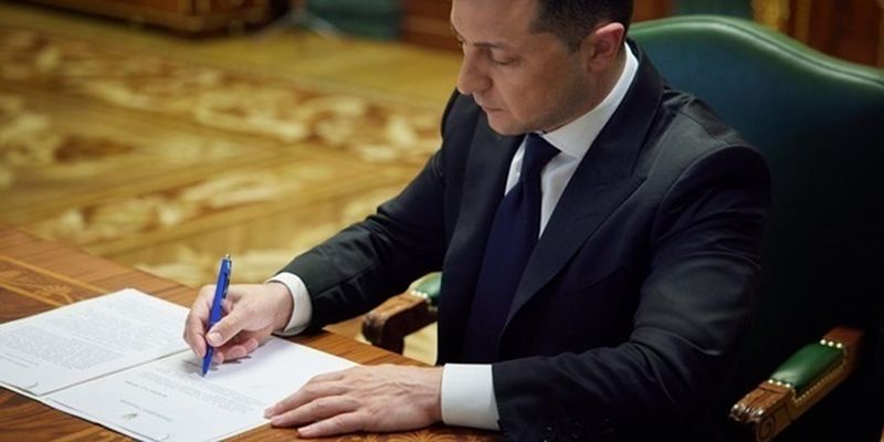 Зеленский уволил посла Украины в Турции