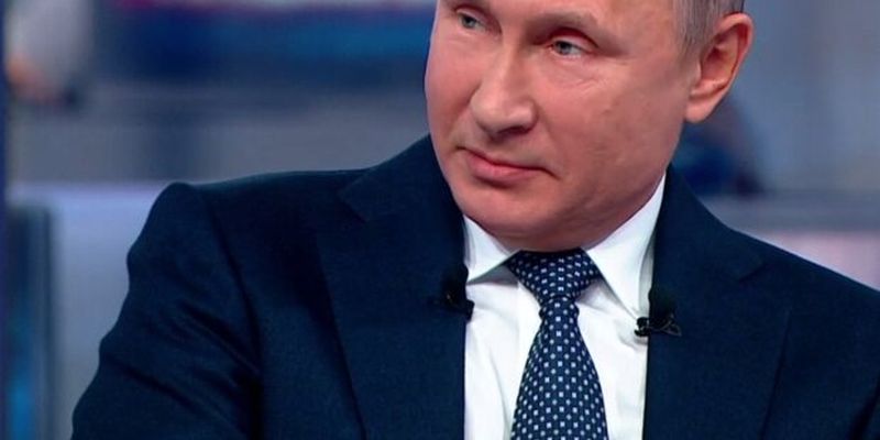 Путин накинулся на девушку: россиянам показали настоящее лицо президента, кадры говорят сами за себя