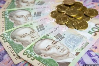 В Украине части пенсионеров перенесли повышение выплат: названа новая дата