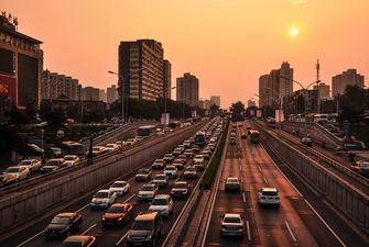 В Китае рухнули продажи новых автомобилей: названа причина
