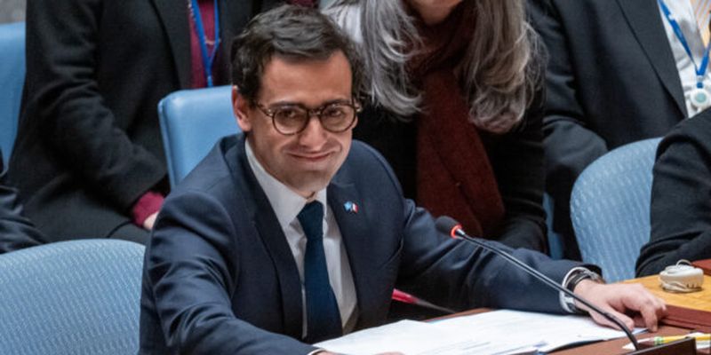 Франция не заинтересована в дискуссиях с РФ, потому что та врет об их результатах — глава МИД
