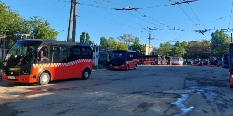 В Харькове возобновили движение автобусов и троллейбусов