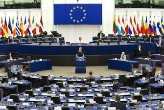 Європарламент хоче заборонити Угорщині головувати у ЄС
