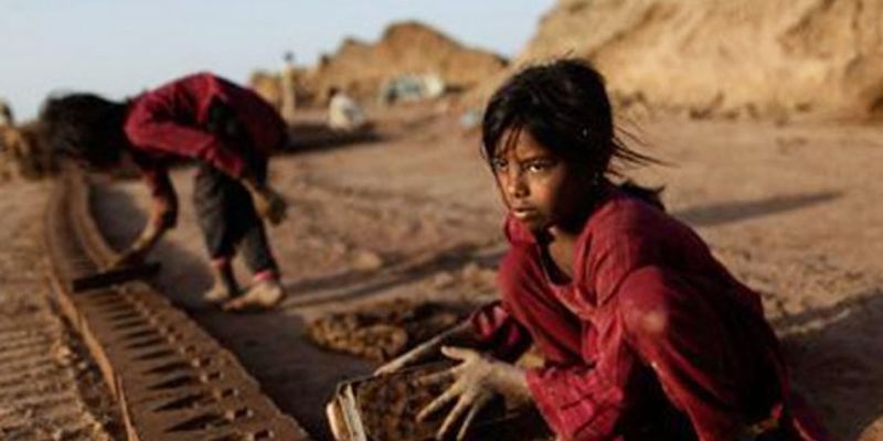 Более 150 миллионов детей в мире вынуждены работать, чтобы выжить