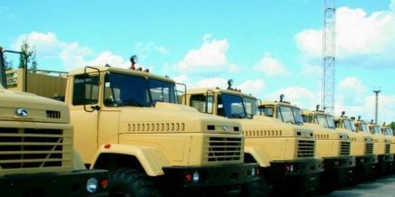 Пентагон призупинив замовлення на понад тисячу вантажівок "АвтоКрАЗу"