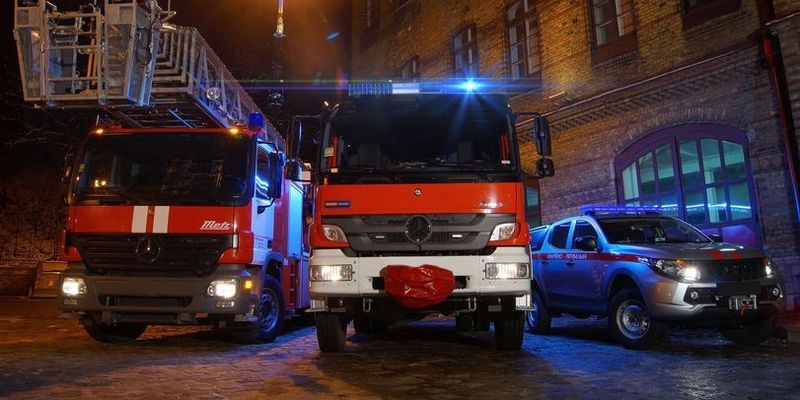У Львові рятувальники надали доступ до квартири, де була літня жінка