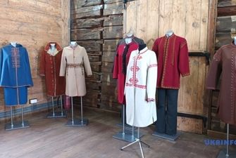 В Киеве открыли выставку дизайнерской этнической одежды от Стефании Кульчицкой