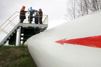 Ответ на удары по инфраструктуре: Украина повышает стоимость транзита нефти из РФ, — СМИ