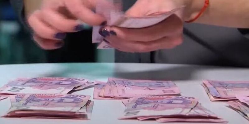 Выплаты украинцам в 2023: кто сможет получить 16 тысяч гривен