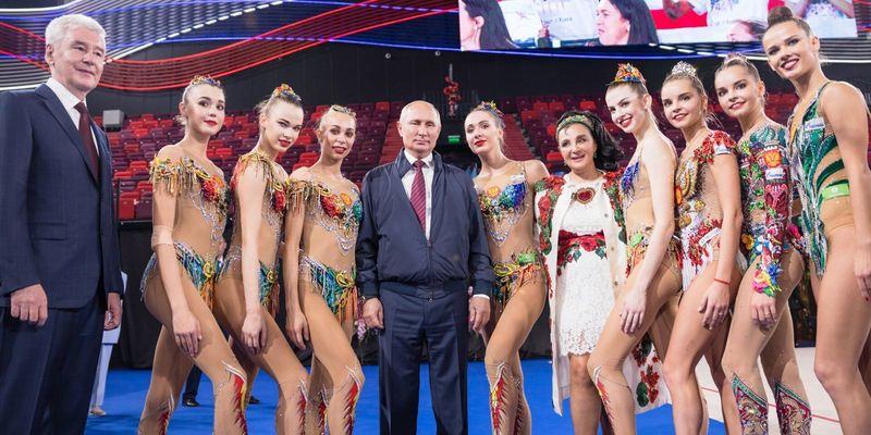 В российской гимнастике пожаловались, что в мире "стараются уничтожить все, что было связано с Россией"