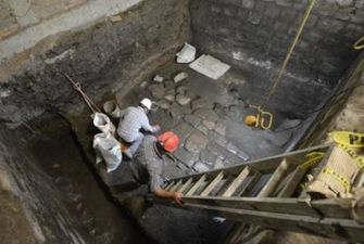 У Мехіко натрапили на залишки ацтекського палацу під час ремонтних робіт